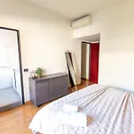 Ihost Apartment - Niccolini 21
