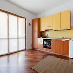 Comfy Studio Only 900M From Affori Fn Station!