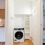 Luxury 1 Bedroom Apartment, Close To San Siro, Fiera And 10 Min Metro To Duomo