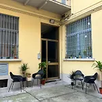 Regina Milano In Porta Romana 3 - Sky Tv, Wifi & Breakfast Box