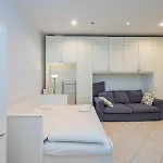 Ihost Cozy Studio - Melzo 5
