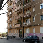 Martesana Cozy Apartment - W/ Balcony