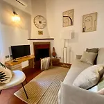 Urban House - Charming Home Navigli Milan Center