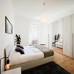 20 Min Duomo *Design Apartment*