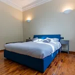 Oronzo Apartment Washington