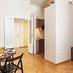 Appartamento Moderno Multicomfort - Premuda Luxury