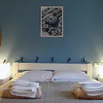 Music House - Metro M4 - Linate - Citta Studi