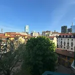 New Apartment With Balcony, Isola Bosco Verticale