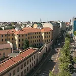 Hotel Canada