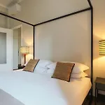 Elegant Moscova Apt