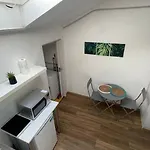 Mini Apt Center Milano Piola