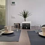 Eleven Suites - Cozy Apartments