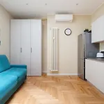 Missori & Bocconi Renovated Studio