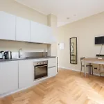 Missori & Bocconi Renovated Studio