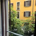 Nest For Two Three Min From Duomo