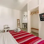 New And Stylish Apartment!