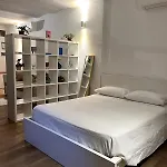 Pola\'S House