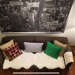 Piccolo Love Nest In Milan