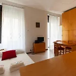 Youhosty - Lecco 11