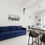 Savona- Navigli District Cosy Apartment