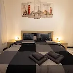 New Apartment Milan-Oh My House!