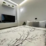 Luxury Downtown - Milan Mf Apartments