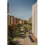 Stylish & Cozy Loft Near City Life - Metro 50M
