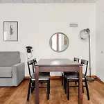 Just Urban Stays - Spacious Apt With Terrace - Porta Venezia