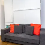 Disciplini Duplex Apartment