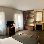 La Chambre Milano Guest House