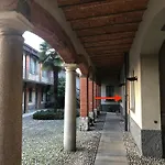 Sage House - Carozzi Apartments