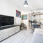 Nice Apartment In The Heart Of Porta Venezia