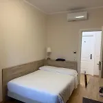 Guesthouse Central Station Group - Via Ponte Seveso 18