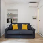 Porta Venezia Comfortable Apartment