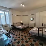 M1 Loreto Holiday Home