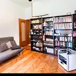 Entire Home/Apt In Milan Near Fairs And Navigli
