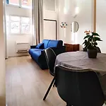 Fantastic Loft Famagosta Parkingnetflix