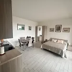 Cozy Apartment Near City Life