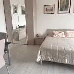 Cozy Apartment Near City Life