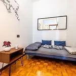 Porta Nuova Elegance & Comfort Near Corso Como