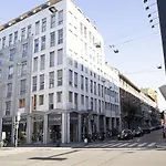 Smart Central Apartments Bayres
