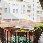 Easylife - Spacious Apartment On The First Floor In The Gae Aulenti Area