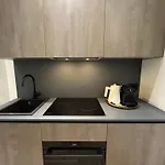 Yls Luxury Suites 2