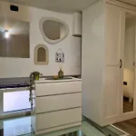 Bellavita Loft - Tricolore Metro Station