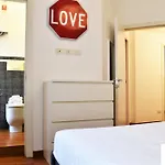 Homelovers Two Room Porta Venezia Mm1