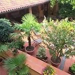 Bilocale Filomena Abbadesse Guest House