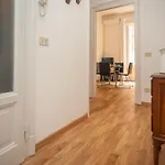 The Best Rent - Goldoni Apartment Milan