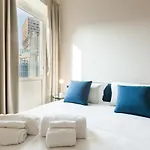 Easyhomes-Duomo Suites & Apartments