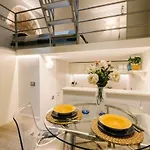 Luxury Central Loft