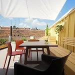 Roof Terrace Flat